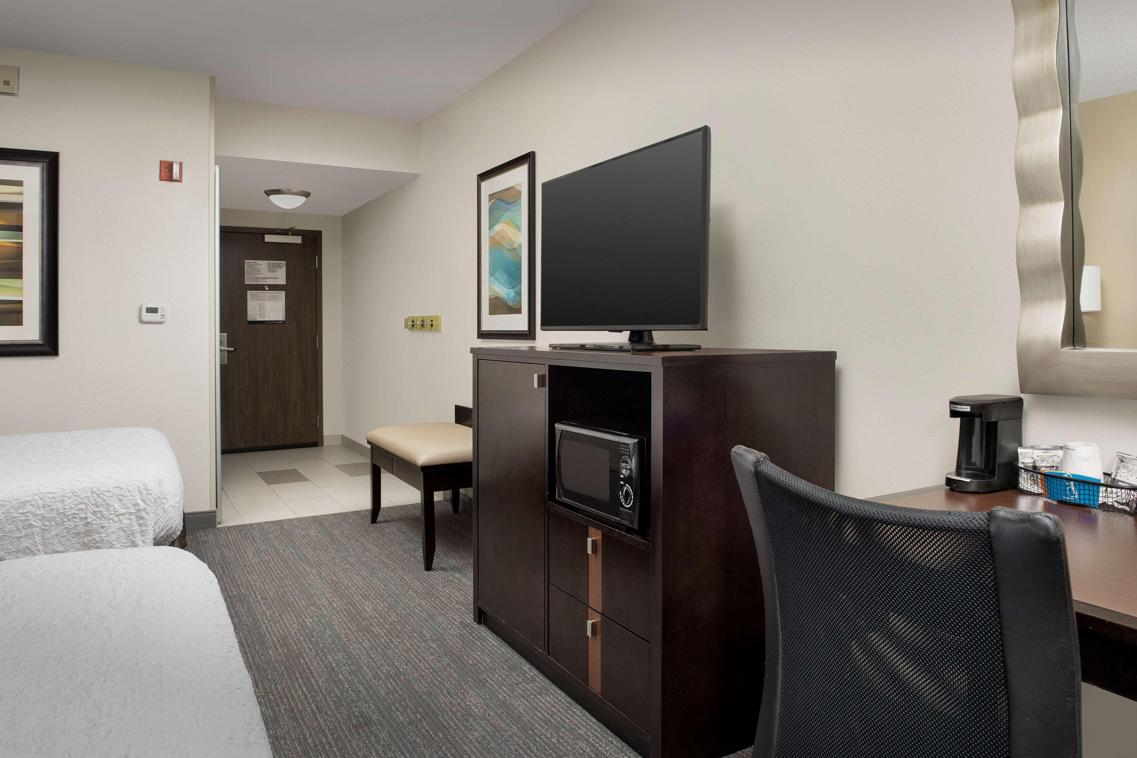 Hampton Inn & Suites Alpharetta-Windward Extérieur photo