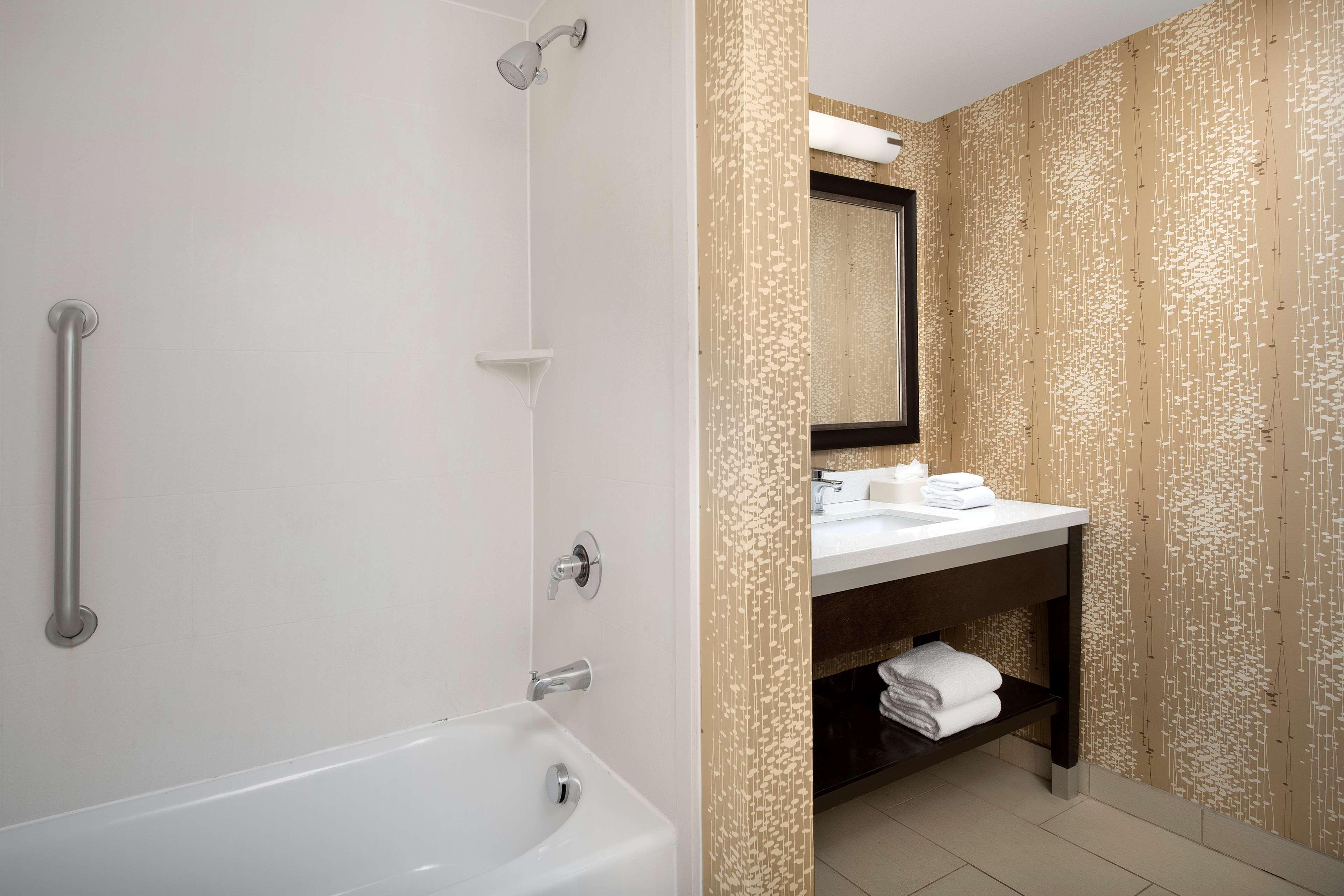 Hampton Inn & Suites Alpharetta-Windward Extérieur photo