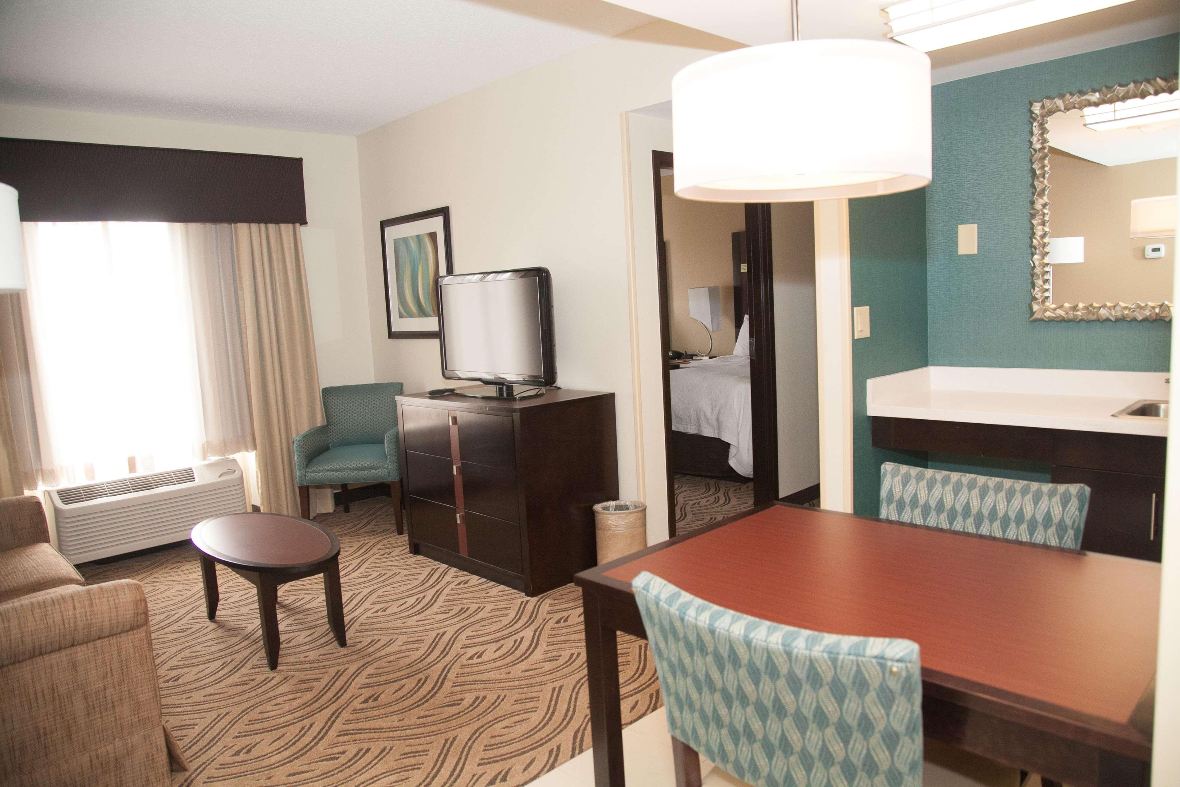 Hampton Inn & Suites Alpharetta-Windward Extérieur photo
