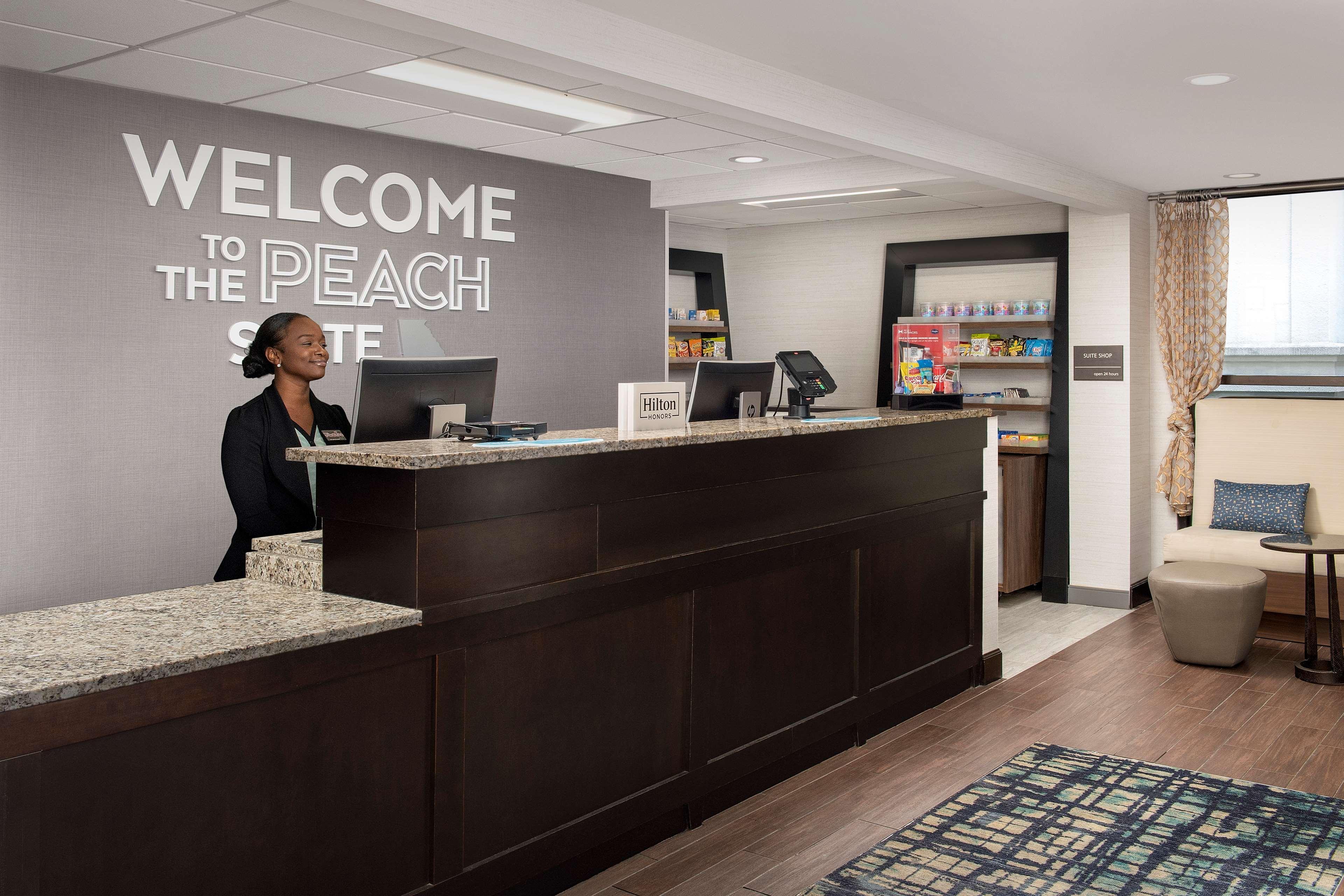 Hampton Inn & Suites Alpharetta-Windward Extérieur photo