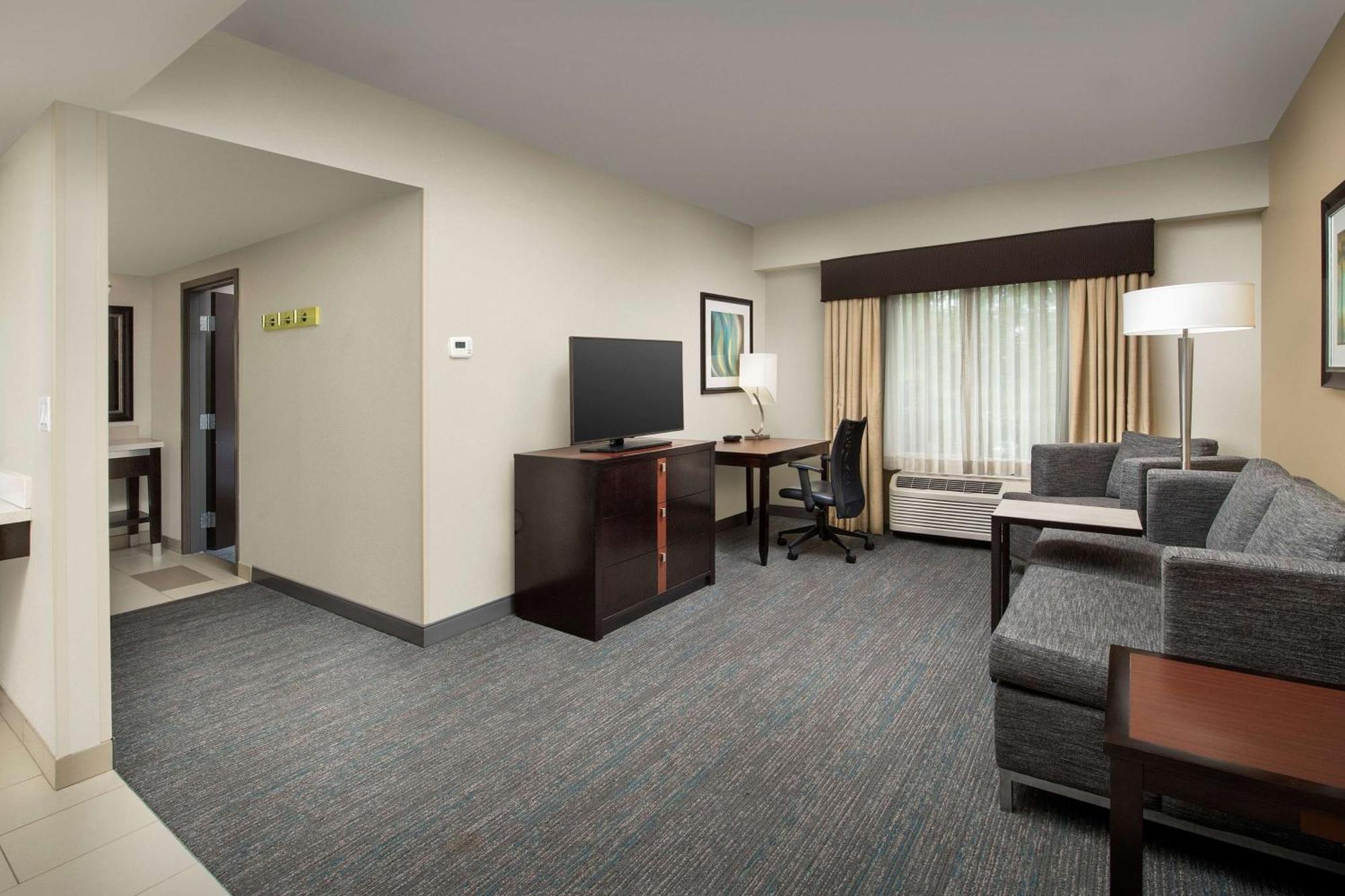 Hampton Inn & Suites Alpharetta-Windward Extérieur photo
